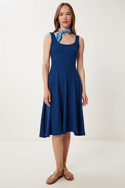 Happiness İstanbul Women's Cobalt Blue Strap Summer Ribbed Knitted Midi Dress Dz00127