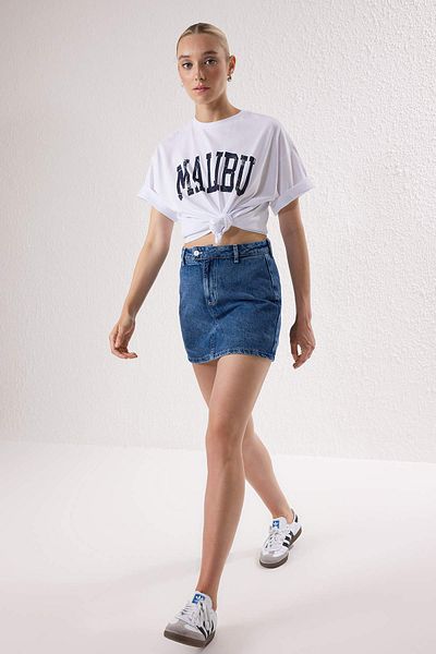 Trendyol Collection Dark Blue High Waist Mini Denim Shorts Skirt Twoss25Sr00079