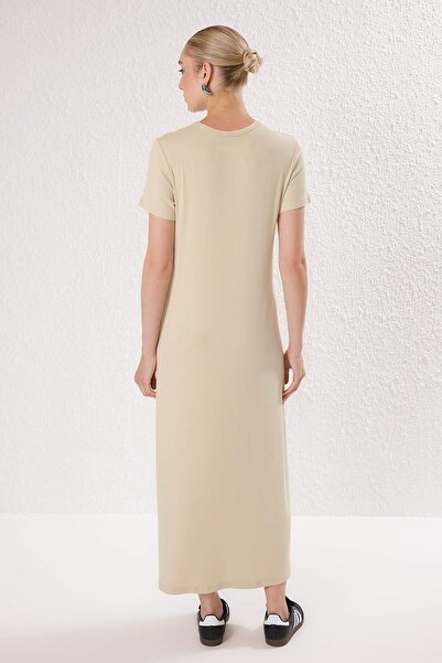 Trendyol Modest Μπεζ Πλεκτό Φόρεμα TCTSS25EB00154