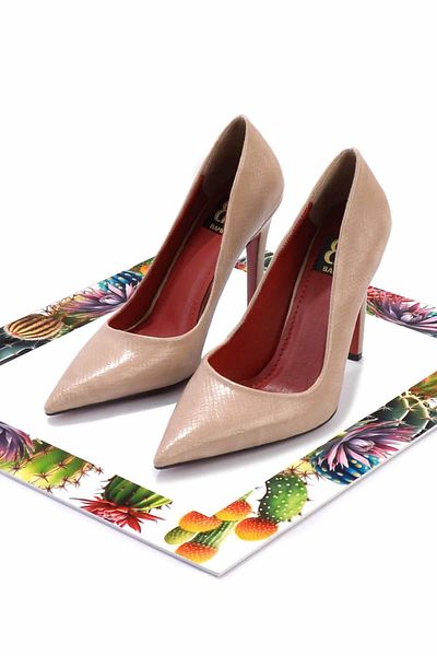 Bambi Beige Women's Classic Heeled Shoes K01455018007