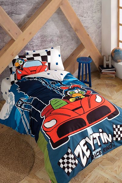 Hobby Set de lenjerie de pat Yours V4 cu licență single din popelin