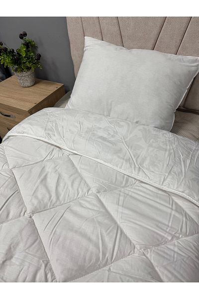 Clasy Cotton Satin Quilt - Plain Patterned White 100%