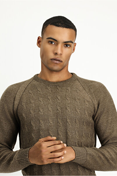 Kiğılı Трикотажен пуловер с кръгло деколте с обикновена кройка