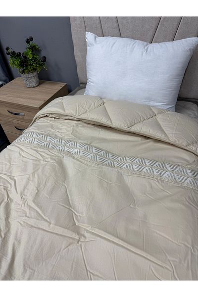 Clasy Ranforce 100% Cotton Double Quilt - Double Sided Olerin V1 Cream Plain Pattern Quilted