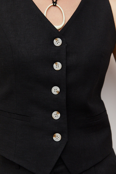 urban focus V-neck linen vest