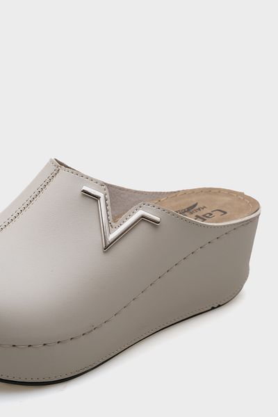 Capone Outfitters Kailey 6145 Women's Wedge Heeled V Buckle Slippers