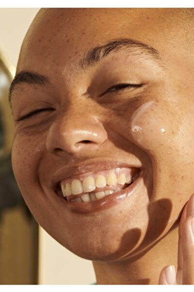 THE BODY SHOP VITAMIN E MOISTURIZING GEL CREAM