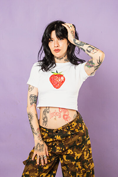 Sekizbiraltı Білий кроп-топ з принтом Strawberry Disco