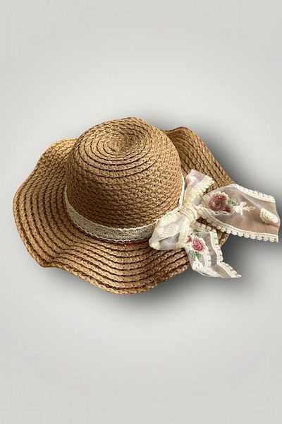 wakawakakidsstore Straw Children's Hat with Lace Ribbon Detail (2-8 Years)