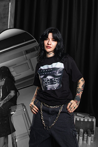 CİNEMA MODA Tricou negru pentru femei, cu imprimeu cu centură