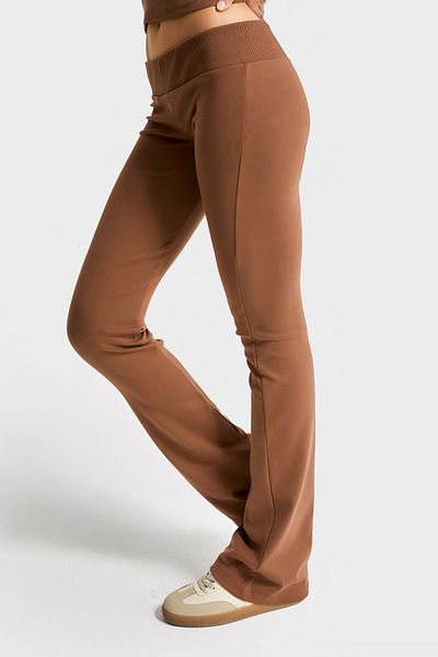 its basic Women's Brown S5-81 Slim Fit Super Stretch Fabric Flare Fit Pants
