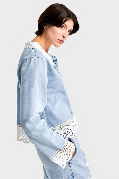 its basic Cămașă din denim pentru femei, culoarea bluițelor 4s5-103, țesătură de viscoză, cu detaliu din dantelă