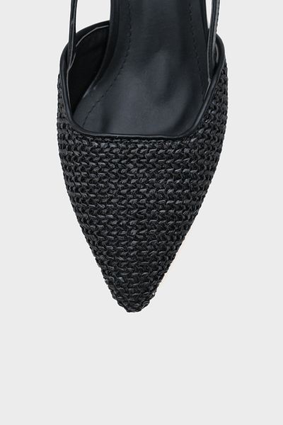 Capone Outfitters حذاء Ange Wicker بمقدمة مدببة وكعب متوسط ​​وحزام خلفي للنساء