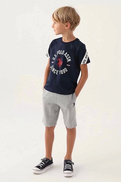 U.S. Polo Assn. بدلة برمودا للأولاد مرخصة من بولو أسن بثلاثة ألوان كريمية