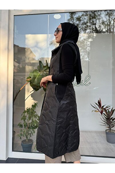 Invee Πλεκτό Γυναικείο Γιλέκο με Κουμπιά Καπιτονέ Μαύρο