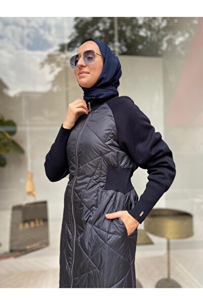 Invee Palton de damă albastru bleumarin - tricotat cu mâneci, model cu model de sticlă spartă