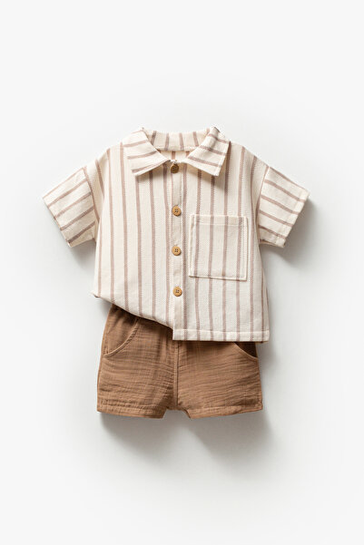 Jikko Baby طقم قميص وشورت صيفي للأولاد الصغار - قميص مخطط بأكمام قصيرة شورت م...