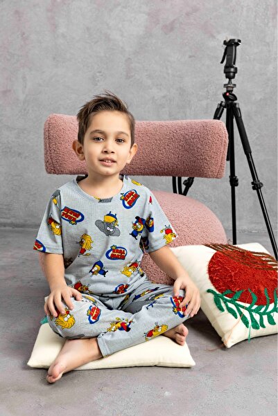 Sude HOMEWEAR Set de pijamale cu mâneci scurte cu model pentru băieți