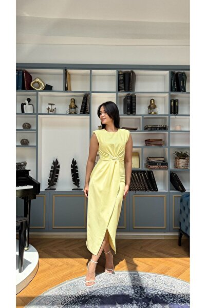 Nida Boutique Bel Dekolte Detaylı Önden Yırtmaçlı Sıfır Kol Double Kumaş Elbise