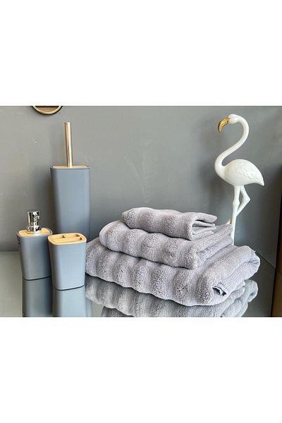 The Mia Fine Cotton Gray Towel Set of 3