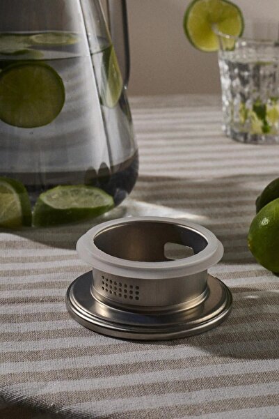 Qerhome Borosilikat Cam Metal Kapaklı Lüks Sürahi 1900 ml (FÜME)