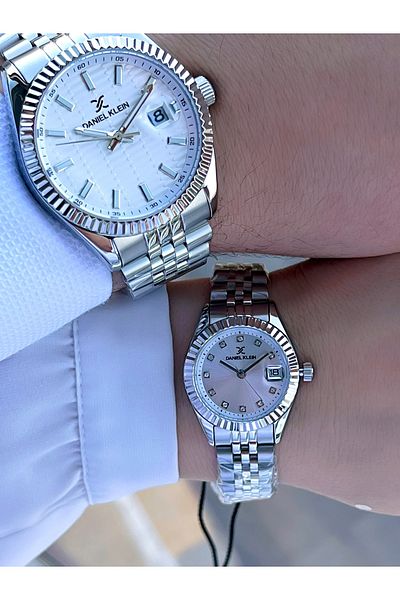 Daniel Klein 30 Mt Water Resistant Silver Calendar Paddy Band Custom Wristwatch for Couples