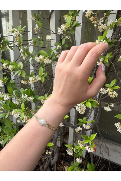 MODA Parlak Taş Detaylı Kadın Bilezik – Günlük ve Özel Gün Takısı