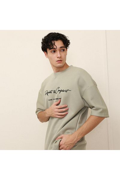 ALANAQA Unisex Oversized T-Shirt