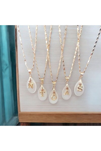 toptanhanem Altın Kaplama Sedefli Harf Kolye - Şık & Anlamlı Hediye Seçeneği- Kararmaz Antialerjik Çelik Zincir
