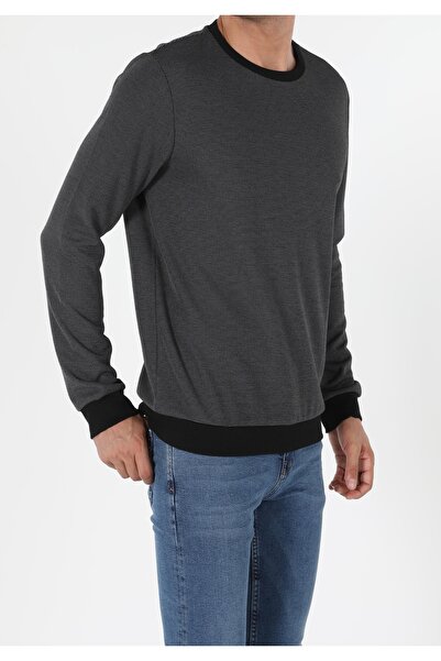 Colin's Regular Fit Yuvarlak Yaka Erkek Siyah Uzun Kol Tişört