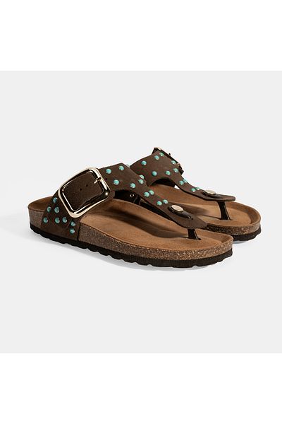 Desa Women's Brown Adjustable Buckle Flip Flops