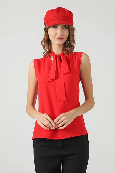 Swass Emerald Collar Detailed Blouse