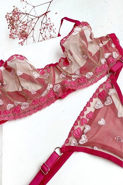 gc gece incisi Бюстгальтер з сердечками