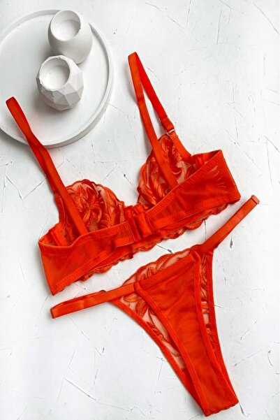 gc gece incisi Бюстгальтер з обробкою на бретельках