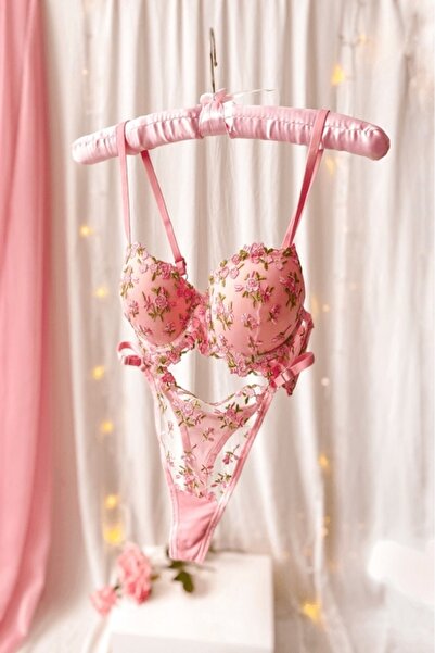 Gece İncisi Set sutien mic cu push-up floral