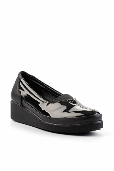 Bambi Black Leather Women's Casual Shoes K01586060108