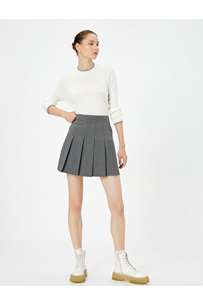 Koton Basic Knitwear Sweater Stripe Detailed Long Sleeve Round Neck