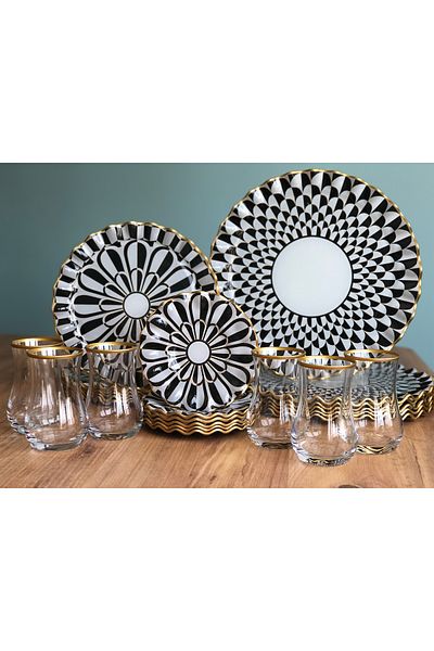 B&M 24 Piece Daisy Patterned Curved Breakfast Set