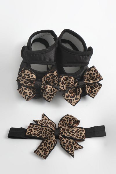 lilico Black Leopard Pattern Bow Bandana Newborn Booties