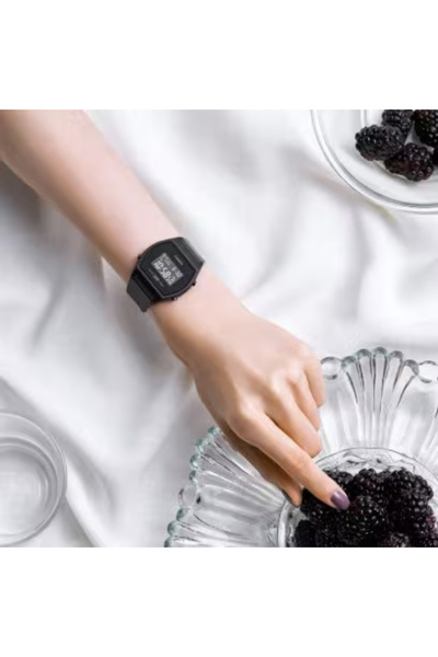 Casio CASIO Women's Digital Black Dial Watch - LW-204-1BDF