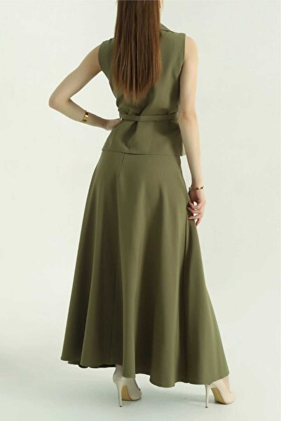 MYGİYİMİSTANBUL Buttoned Vest and Pleated Long Skirt Suit