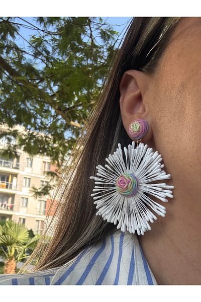 bijuxbymrv Flower Paper String Woven Earrings