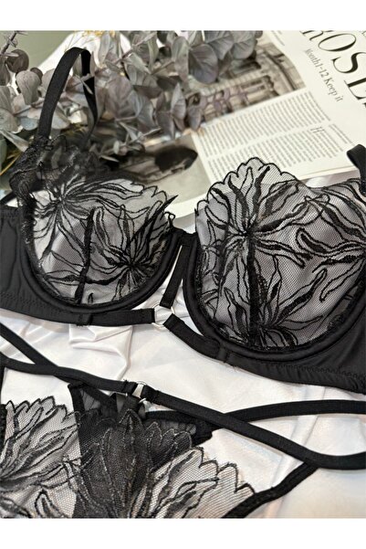 Delar Luxury Set de lenjerie intimă brodată Ombre Black