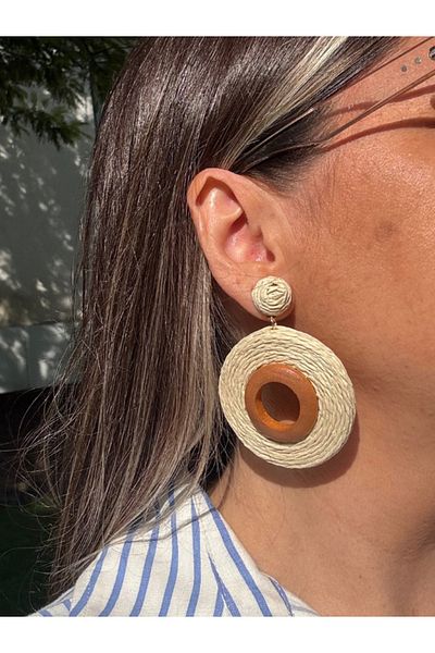 bijuxbymrv Paper Thread Wooden Detailed Hoop Earrings