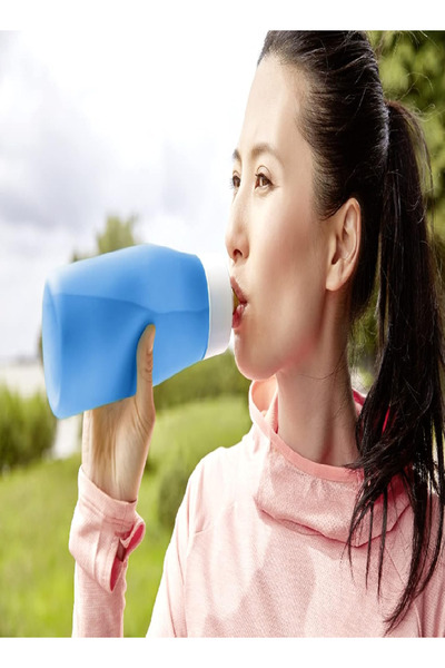 emsa Squeeze Bottle 0.6L, Blue – Lightweight PE Plastic, Leakproof & Easy to Use