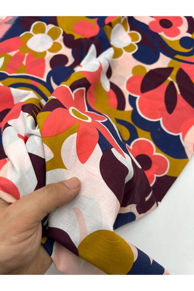 Kumaş Sevdası Desenli Vual eni 150cm dökümlüdür, İç gösterir, polyester içermez