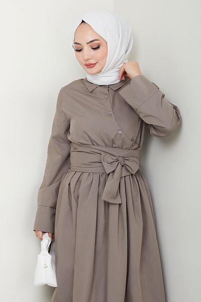 InStyle Rochie de nurcă cu detaliu asimetric cu nasturi