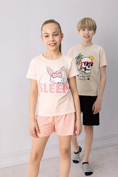DeFacto New Season Girls' Pajama Set Printed Short Sleeve Top Elastic Waisted Shorts