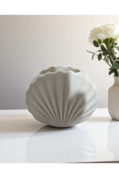 Decolyra El Yapımı İstiridye Şeklinde Dekoratif Vazo Beyaz