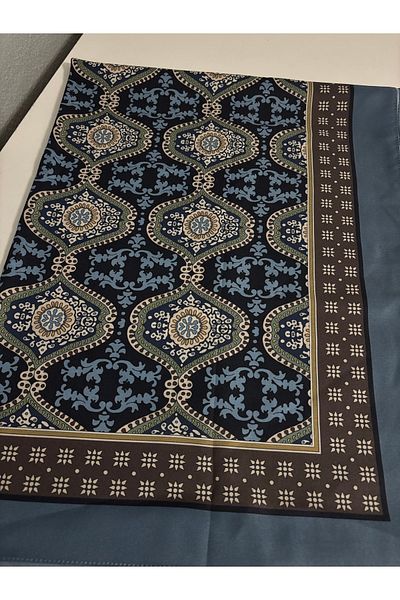 Levidor shawl